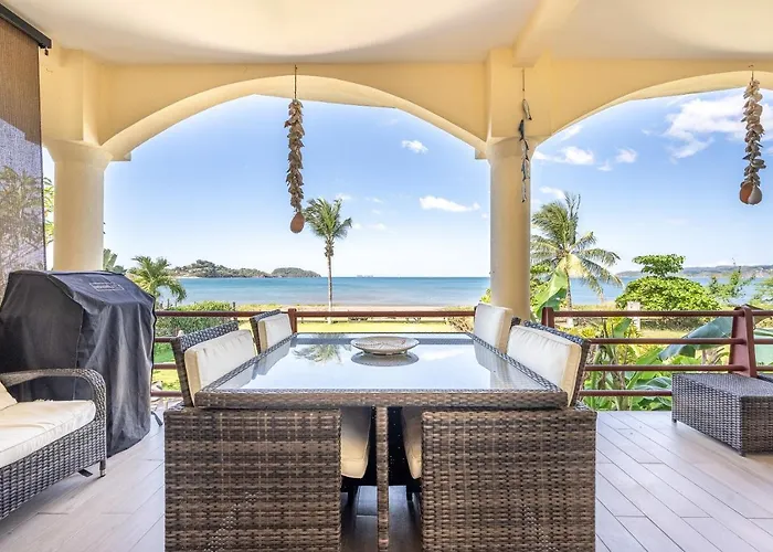 Holiday home Playa Potrero Oceanfront: Balcony, Pool *